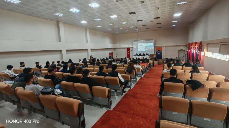 Fakültemizde 1. ve 2. Sınıf Öğrencileri "Tanışma ve Uyum Etkinliği"nde Bir Araya Geldi
